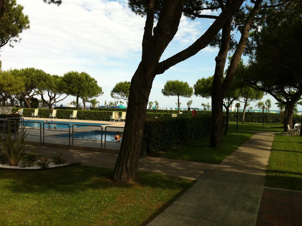 Residence Garden -Walterigato Apartments Solo Per Famiglie Lido di Jesolo Exterior foto